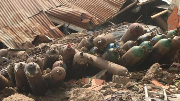 驚悚，尼日利亞一燃?xì)庹景l(fā)生燃?xì)獗ㄊ鹿?></div>
                    <div   id=